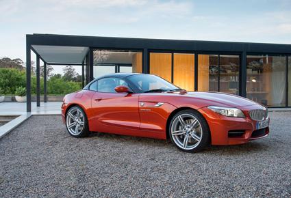 سرعة راحة وعصريّة: صفات تجعل BMW Z4 الأكثر جاذبية في فئتها